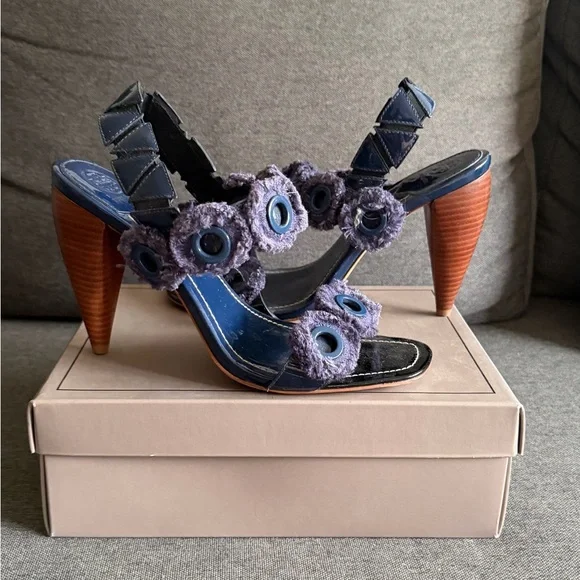 Tory Burch Freya Navy Blue Slides Shoes - Picture 8 of 11